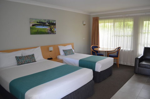 Bathurst Motor Inn - Yamba Accommodation 18