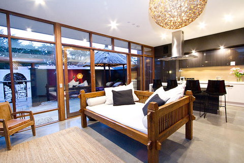 Sticky Rice Villas - Yamba Accommodation 11