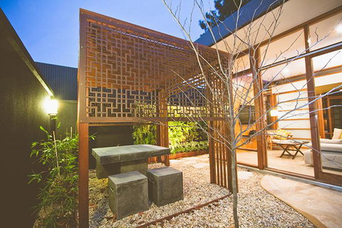 Sticky Rice Villas - Yamba Accommodation 9