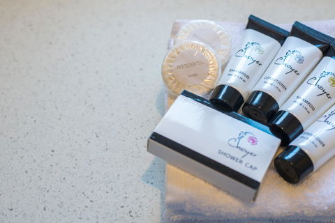 Mick O\'Sheas - Yamba Accommodation 21