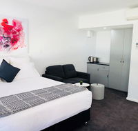 The Avenue Inn - Yamba Accommodation