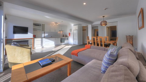 Snowgoose Apartments - Yamba Accommodation 8