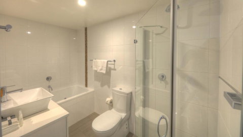 Snowgoose Apartments - Yamba Accommodation 5