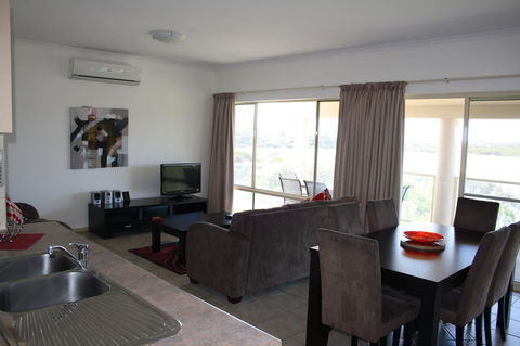 Lakeview Motel And Apartments - Yamba Accommodation 6