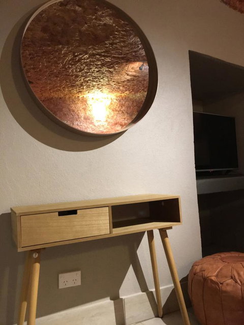 The Lookout Cave Underground Motel - Yamba Accommodation 10