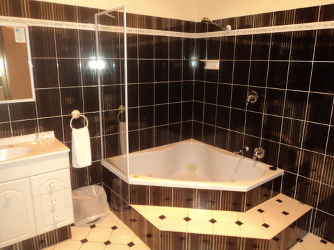 Hahndorf Motel - Yamba Accommodation 5