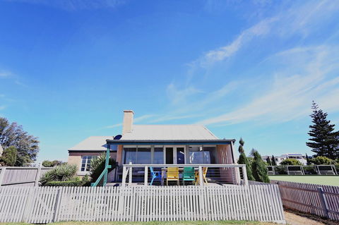 Caledonian Inn - Yamba Accommodation 4