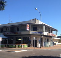 Pier Hotel - Yamba Accommodation