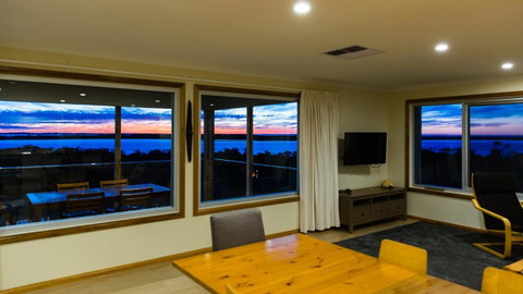 Southern Ocean Lookout - Yamba Accommodation 14