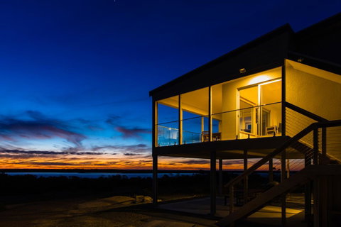 Southern Ocean Lookout - Yamba Accommodation 0