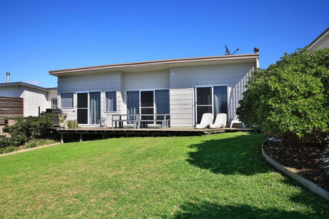 Culburra Beachhouse - Yamba Accommodation 9