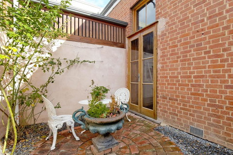 Druids Hall - Yamba Accommodation 11