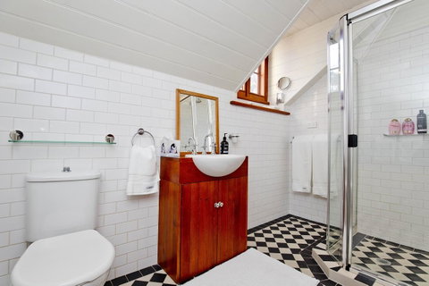 Druids Hall - Yamba Accommodation 8