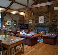 William Hunt's Retreat - Cypress Studio - Yamba Accommodation