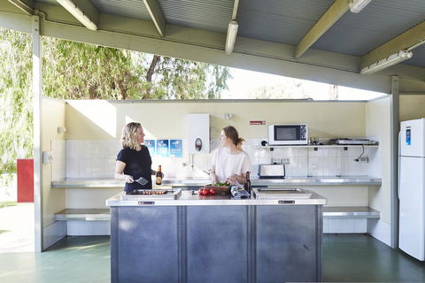 NRMA Victor Harbor Beachfront Holiday Park - Yamba Accommodation 25