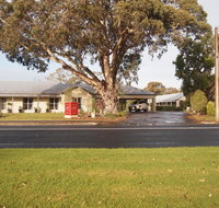 Alexander Cameron Suites - Yamba Accommodation