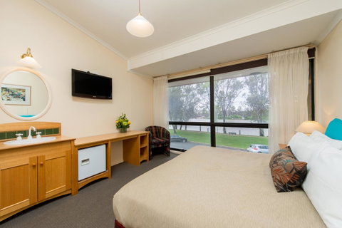 Berri Hotel - Yamba Accommodation 37