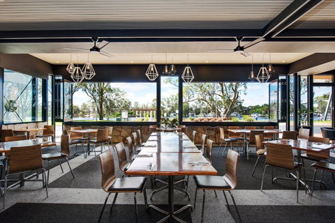 Berri Hotel - Yamba Accommodation 14
