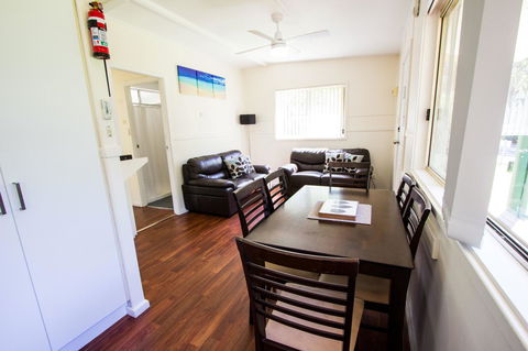 The Retreat Port Stephens - Yamba Accommodation 6