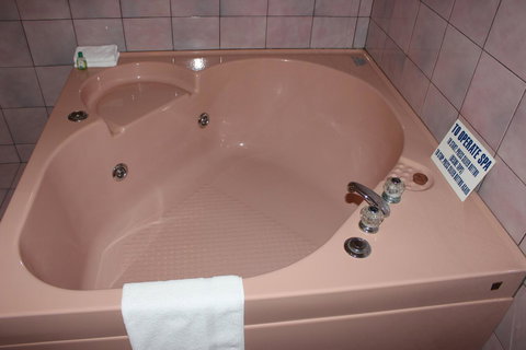 Island Motel Kingscote - Yamba Accommodation 14