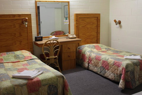 Island Motel Kingscote - Yamba Accommodation 24