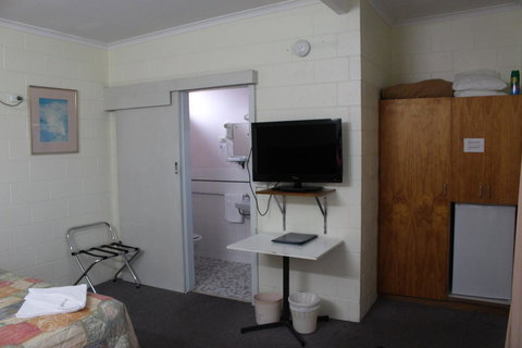 Island Motel Kingscote - Yamba Accommodation 25