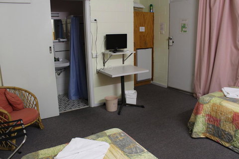 Island Motel Kingscote - Yamba Accommodation 21