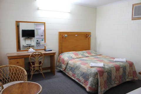 Island Motel Kingscote - Yamba Accommodation 28