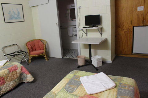 Island Motel Kingscote - Yamba Accommodation 22