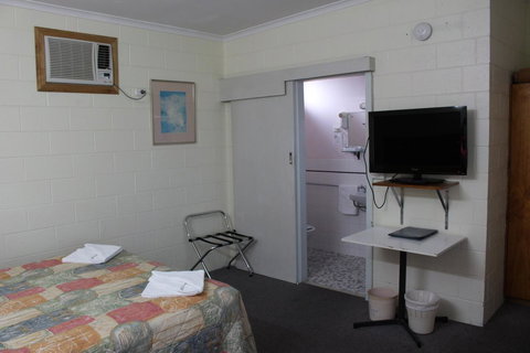 Island Motel Kingscote - Yamba Accommodation 27