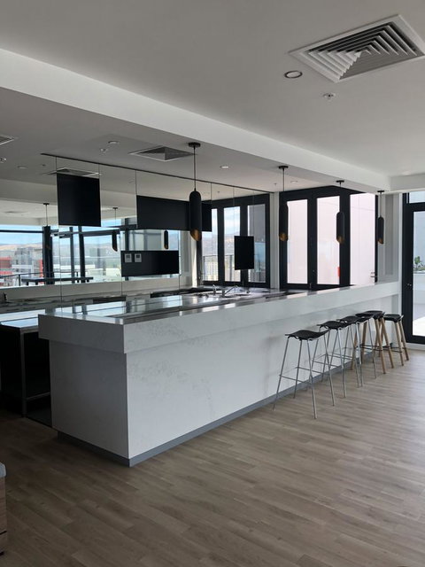 Mid City Apartment - Yamba Accommodation 24