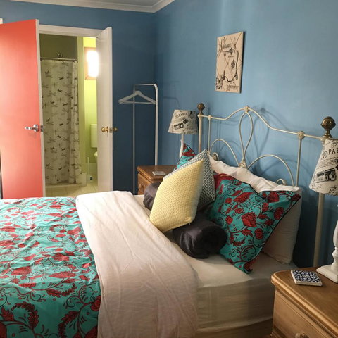KI Dragonfly Guesthouse - Yamba Accommodation 9