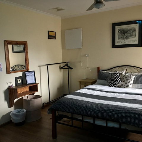 KI Dragonfly Guesthouse - Yamba Accommodation 29