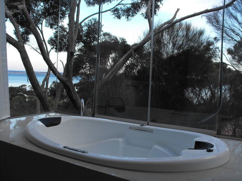 Saar River House - Yamba Accommodation 17