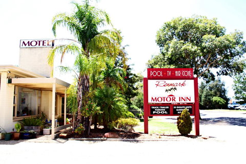 Renmark Motor Inn - Yamba Accommodation 8