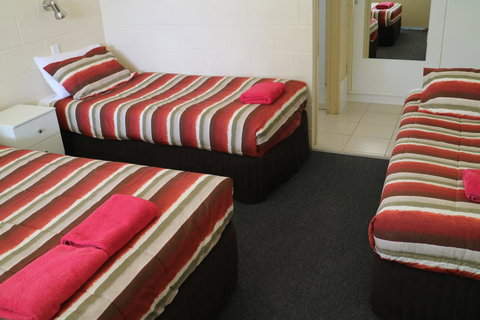 Renmark Motor Inn - Yamba Accommodation 23