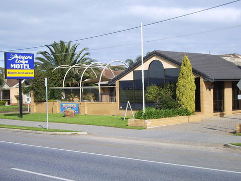 Aviators Lodge - Yamba Accommodation 13