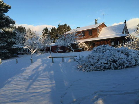 Eagles Range - Yamba Accommodation 1