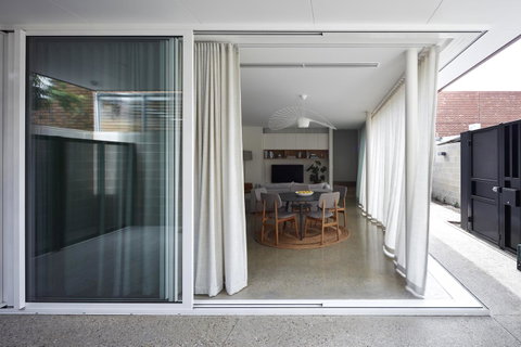 Swainson On Castle - Yamba Accommodation 10