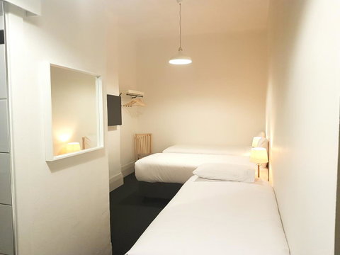 Ambassadors Hotel - Yamba Accommodation 3