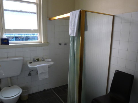 Ambassadors Hotel - Yamba Accommodation 14