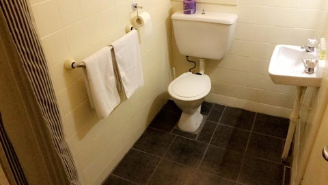 Ambassadors Hotel - Yamba Accommodation 41