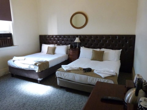 Ambassadors Hotel - Yamba Accommodation 13