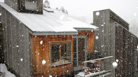 CHILL-OUT - Thredbo - Yamba Accommodation 12