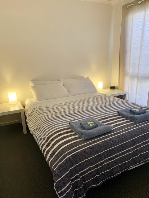 Bayview Beach House Apartment No 1 - Yamba Accommodation 7