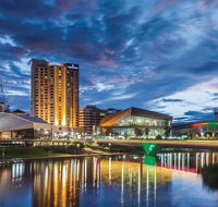 Executive 3 Bedroom Apartment  Internet  Parking - Yamba Accommodation