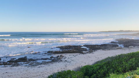 Milly\'s Middleton - Pet-friendly - Yamba Accommodation 3