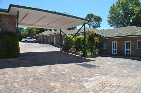 Deer Park Motor Inn Armidale - Yamba Accommodation 31