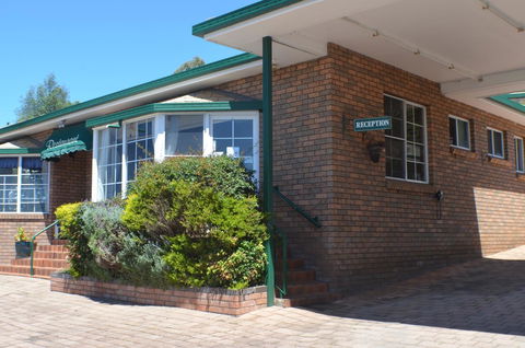 Deer Park Motor Inn Armidale - Yamba Accommodation 24