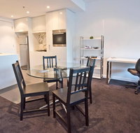 Luxury City Apt with Pool Gym Spa Netflix - Yamba Accommodation